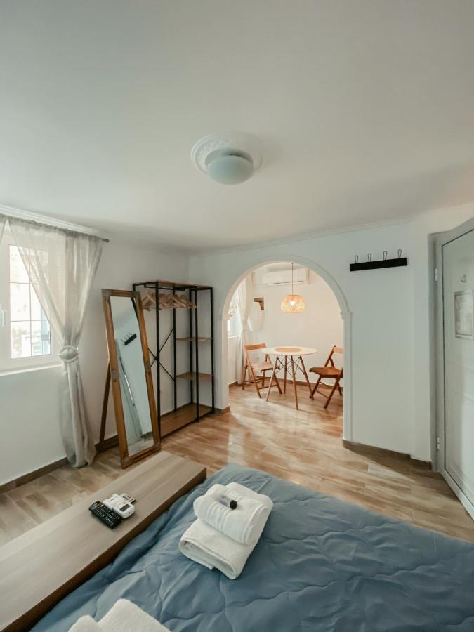 Isabella Suites: An Old Venetian Home Corfu  Eksteriør billede